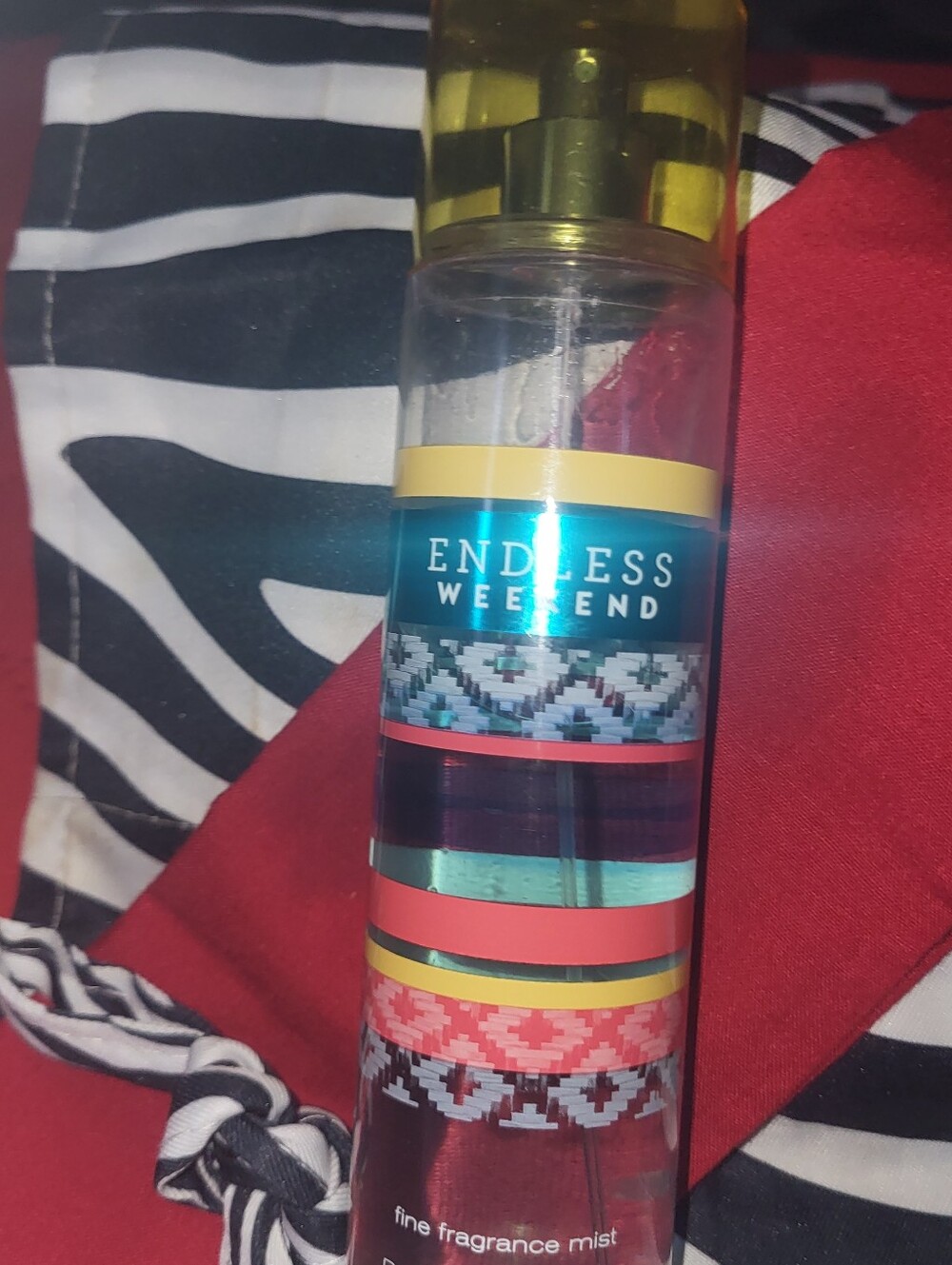 Women's Body Mist (ENDLESS WEEKEND) By Bath & Body Works